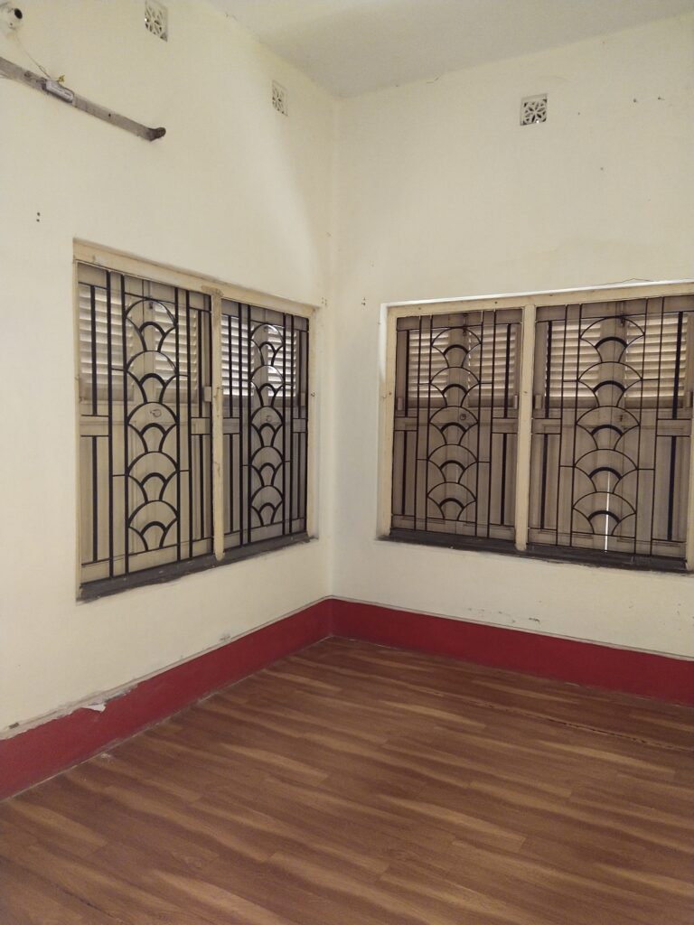 Ground Floor Available for rent in Garia